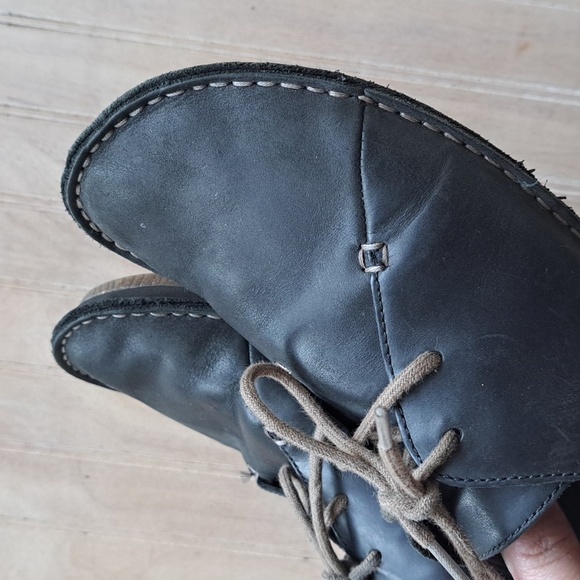 Clarks Janey Mae Blk Leather Oxford Flats  Gum Sole Lace Up Comfort Lightweight - Picture 11 of 11